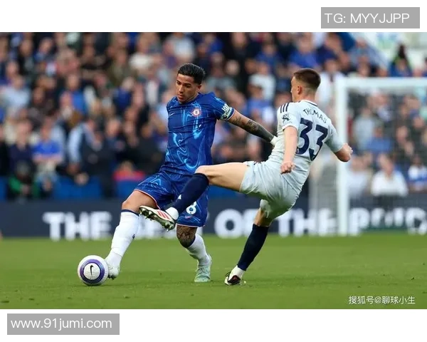 欧联杯精彩对决多特蒙德大胜切尔西点球大战点燃全场激情